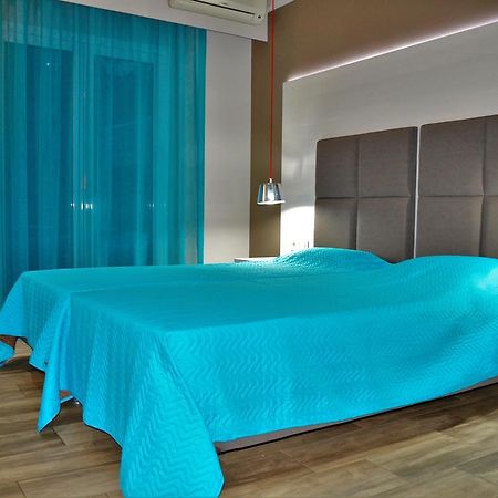 Ritsas Hotel 托隆 外观 照片