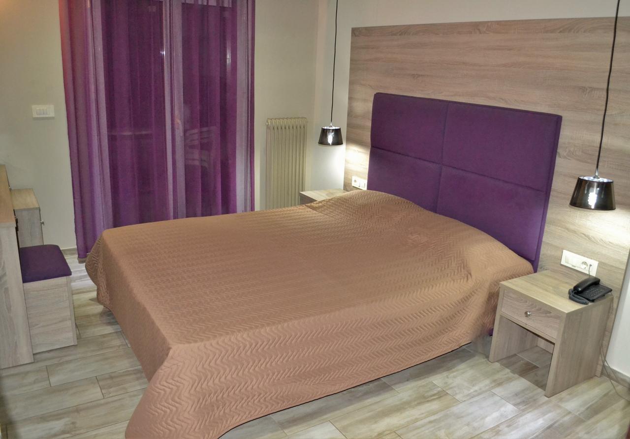Ritsas Hotel 托隆 外观 照片