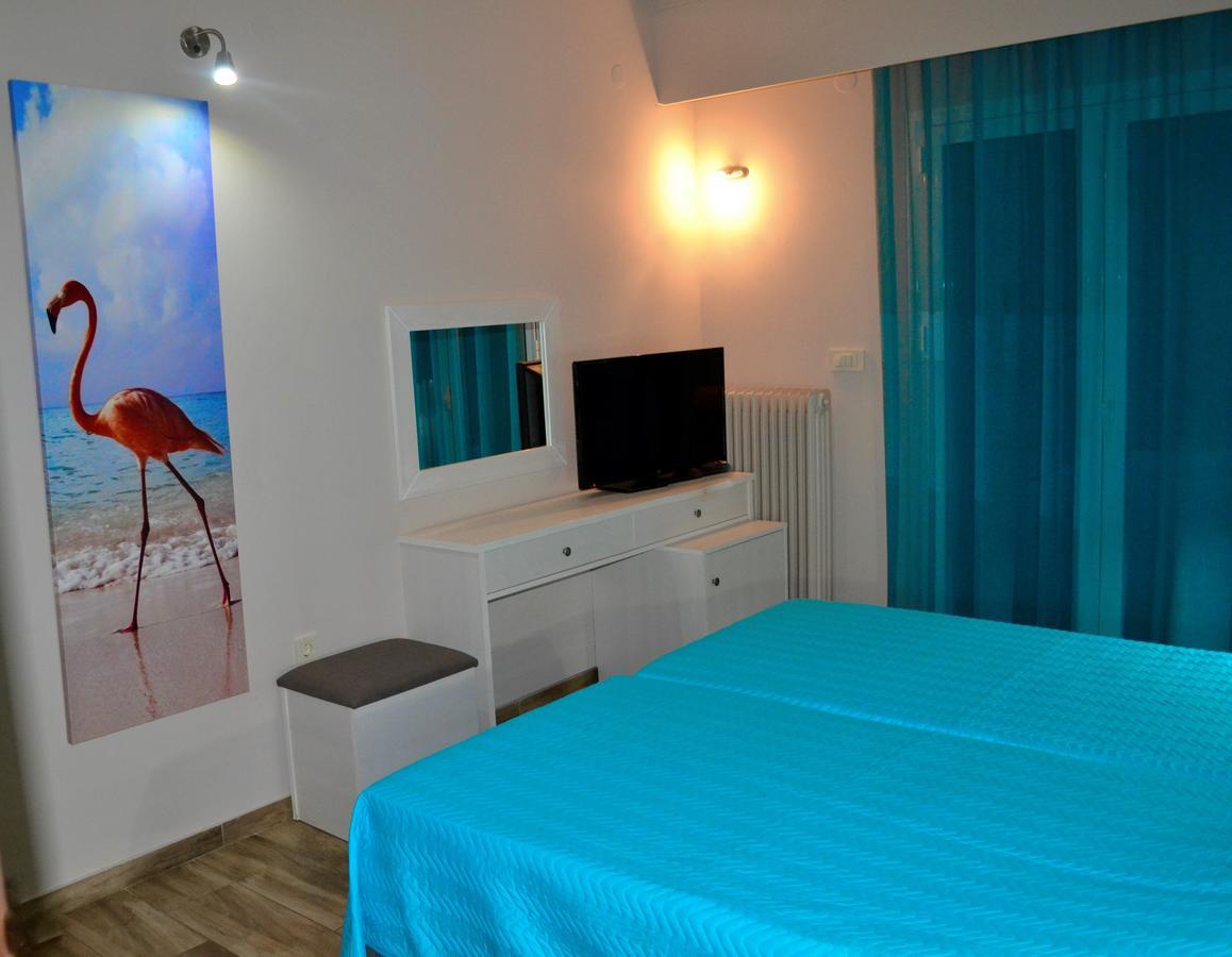 Ritsas Hotel 托隆 外观 照片